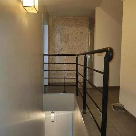 Maison 3 Proximite Aeroport Et Grand Axes 別荘 シャルルロワ