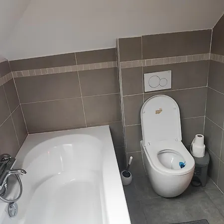 Maison 3 Proximite Aeroport Et Grand Axes Charleroi